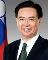 吳釗燮氏