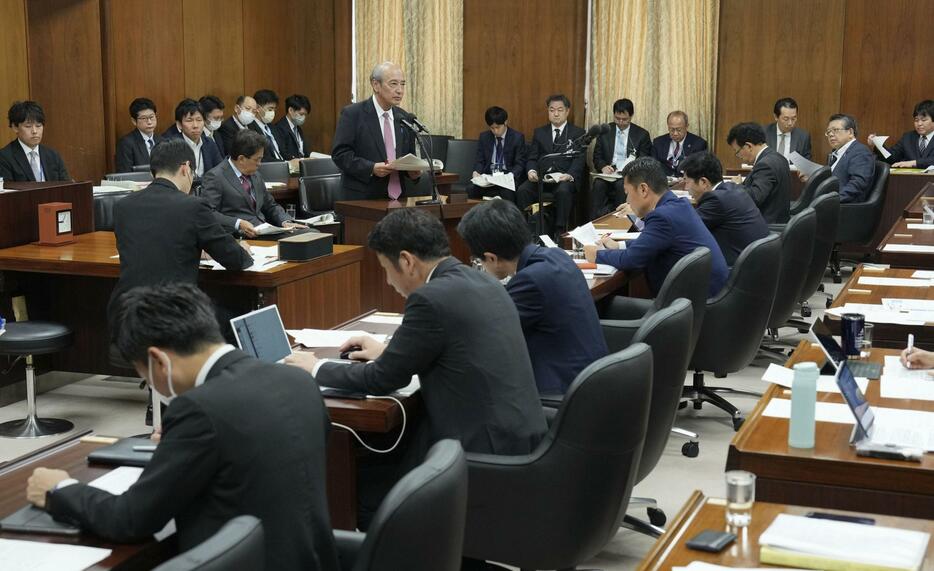 入管難民法などの改正案の審議が行われた衆院法務委＝17日午前