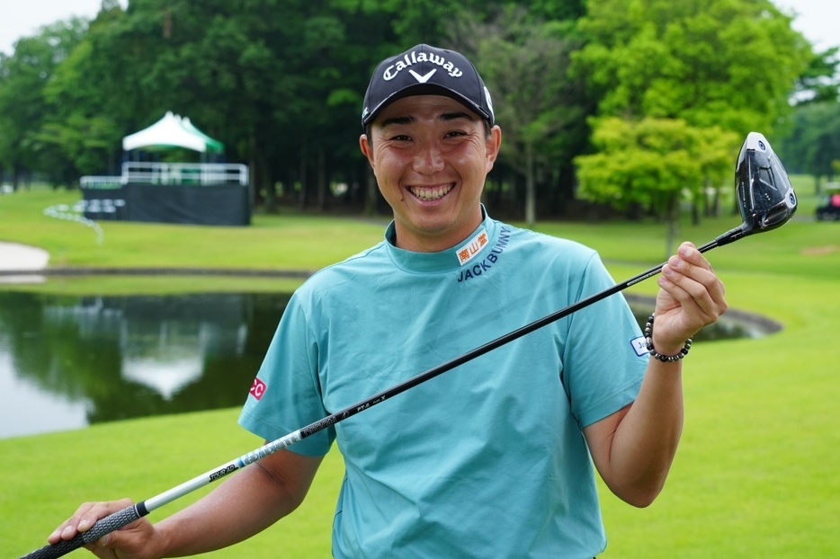 新しいシャフトで試合に臨む山田大晟(撮影/岡沢裕行)