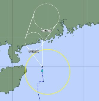 31日午後3時現在の台風２号の進路予想図（気象庁のHPから）