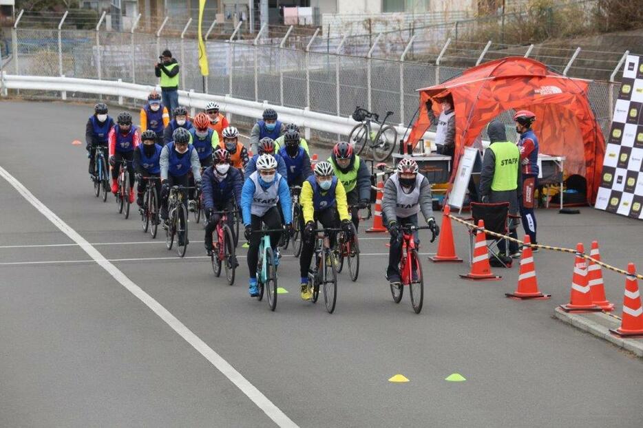 写真：Bicycle Club