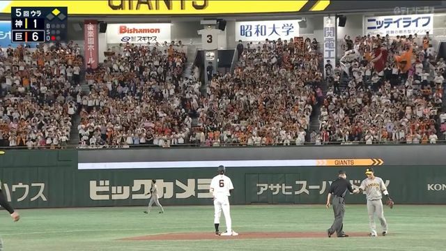 今季初2塁打を放った巨人の坂本勇人選手(画像:日テレジータス)