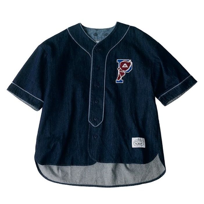 ベースボールシャツ（ポーラー）￥13,200／キャンバス