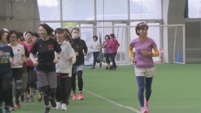 女性のためのランニング教室　岡山ドーム