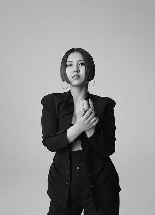 阿部真央、新曲「進むために」＆オリジナルAL『NOW』リリース決定