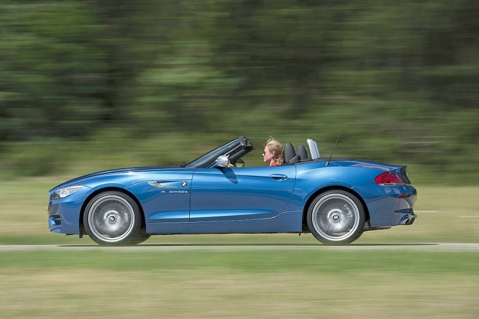 BMW Z4（E89）。パワフルな直6搭載モデルがダイナミックな走りを実現する。