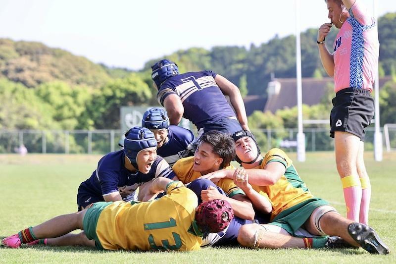 高速ラグビーで相手を振り回した桐蔭学園。決勝トライのシーン。（撮影／松本かおり）