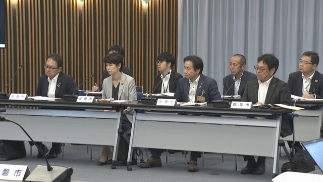 県立高校の在り方を考える会　岡山県庁　27日夜