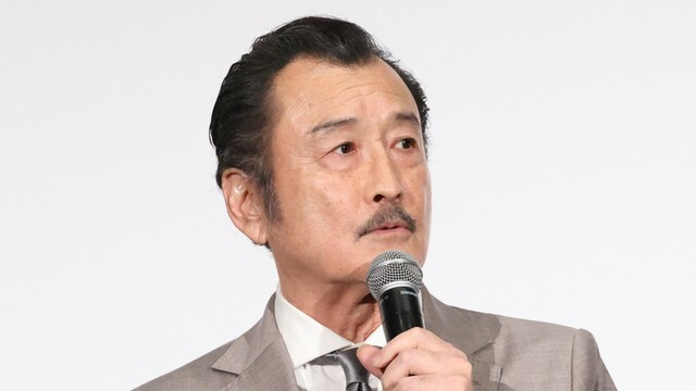 吉田鋼太郎