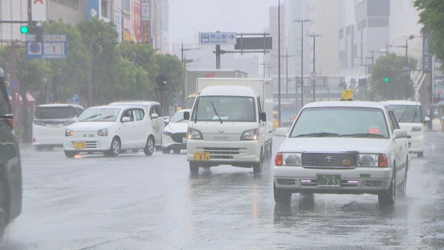 岡山・香川で大雨　臨時休校・交通機関に乱れ