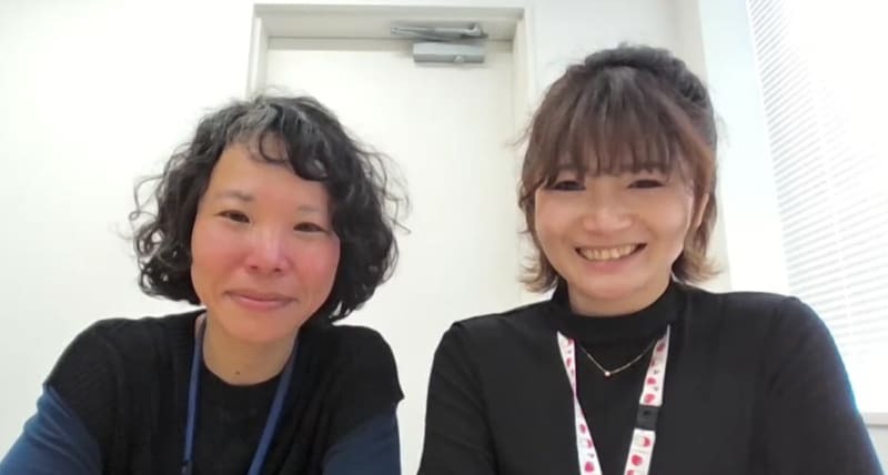 オンラインインタビューに答える佐藤由香さん（右）と喜浦遊さん（左）＝２０２４年４月４日