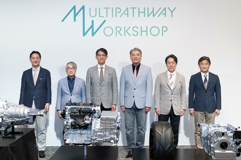 スバル、トヨタ、マツダの3社が電動化時代に向けた新たなエンジン開発を宣言した。