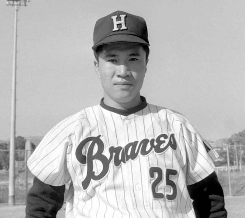 プロ２年目の山田久志さん。このシーズンから１７年連続で２桁勝利を挙げた＝１９７０年２月撮影