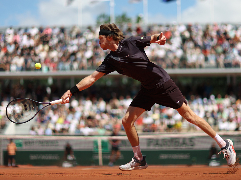 「フレンチ・オープン」（フランス・パリ）で初戦を突破したアンドレイ・ルブレフ（ロシア）（Getty Images）