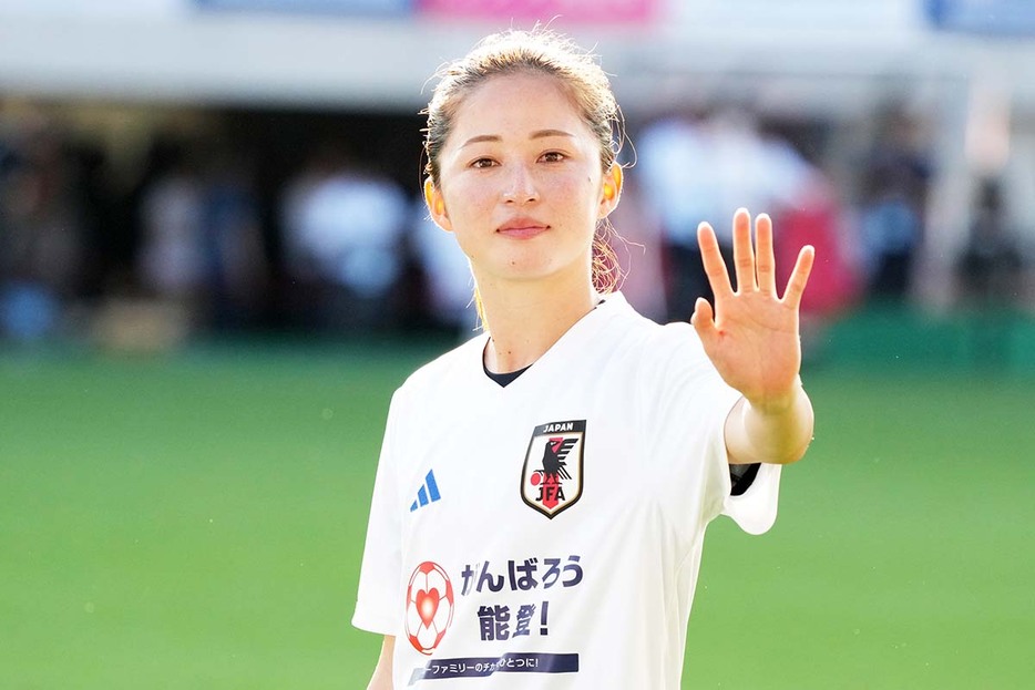 なでしこジャパン 清水梨紗 2 直筆サイン色紙 マンチェスターシティ 長谷川唯 なでしこジャパン 清水梨紗 2 直筆サイン色紙 マンチェスター