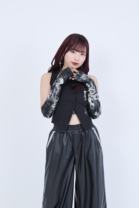 アンジュルム 伊勢鈴蘭　ランダムチェキ 初恋、花冷え リリース詳細｜ハロー！プロジェクト オフィシャルサイト