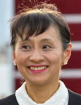 佳子夫人が休日を楽しむ様子。首相の公務の合間のプライベートな一面。