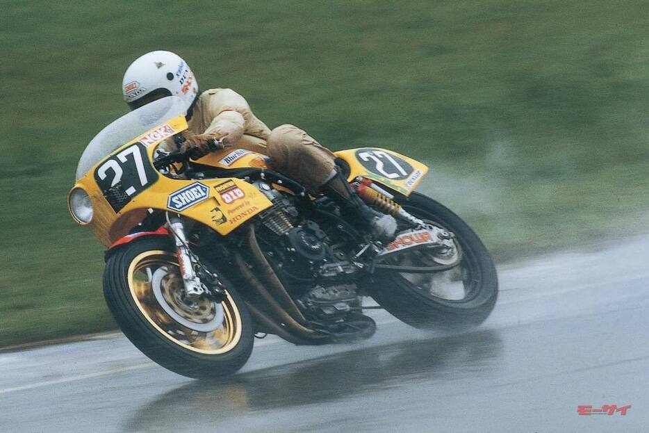 お値下げしました！1979鈴鹿8時間耐久レースパンフレットと記念ループタイ 写真で振り返る鈴鹿8時間耐久レース：1982／1983】台風直撃で