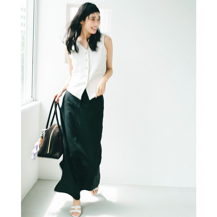 年中活躍　ワンポイントロングスカート 女性の魅力引き立つカッコ良さ Amazon.co.jp: [WANSHIX] プリーツスカート ロング