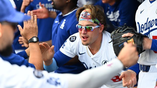ドジャース・キケが妻の第2子妊娠を発表 大谷翔平＆山本由伸も