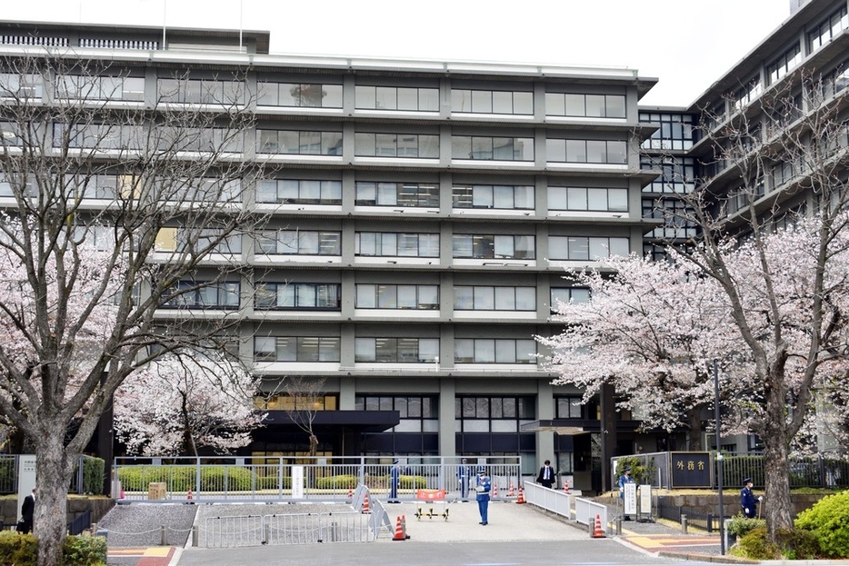 東京・霞が関の外務省