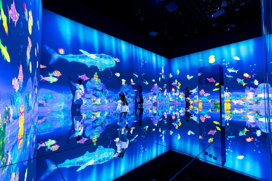 ©teamLab, courtesy Pace Gallery