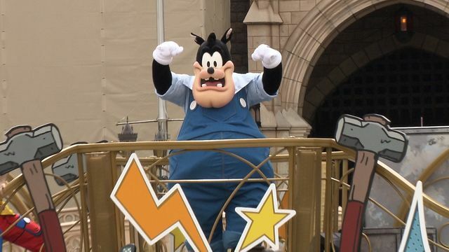 ピートが、東京ディズニーリゾートのエンターテインメントに初登場