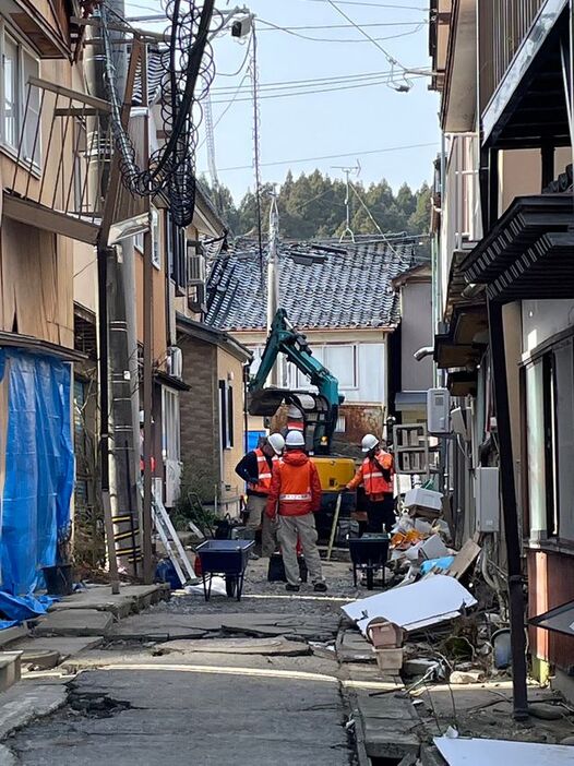 石川・珠洲市での水道管復旧工事の様子（写真：名古屋市上下水道局提供）