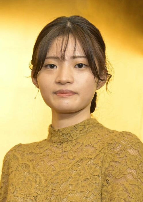 藤沢里菜女流名人