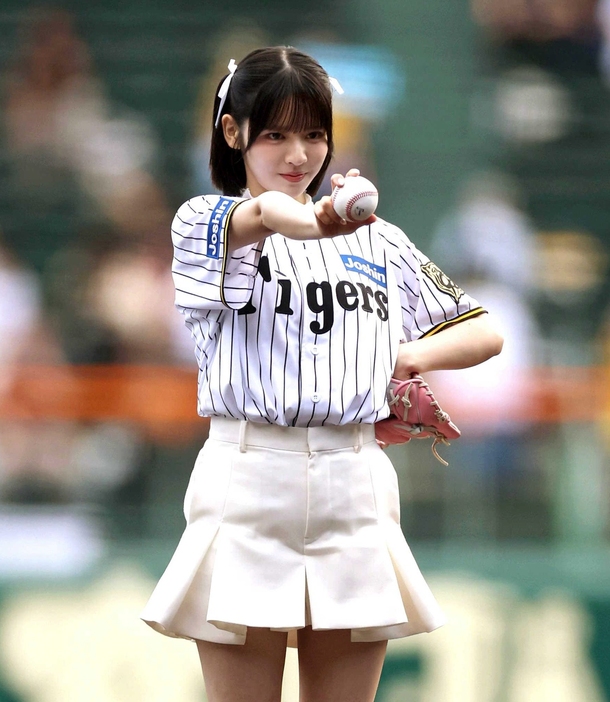 鎮西寿々歌 ユニフォーム 鎮西寿々歌 ユニフォーム 推しアピ FRUITS ZIPPER フルーツ