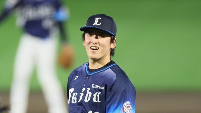 早い者勝ち 完全受注生産 西武 隅田知一郎 プロ初勝利記念直筆サイン入りフォト 西武が隅田知一郎のプロ初勝利記念グッズを30日から販売