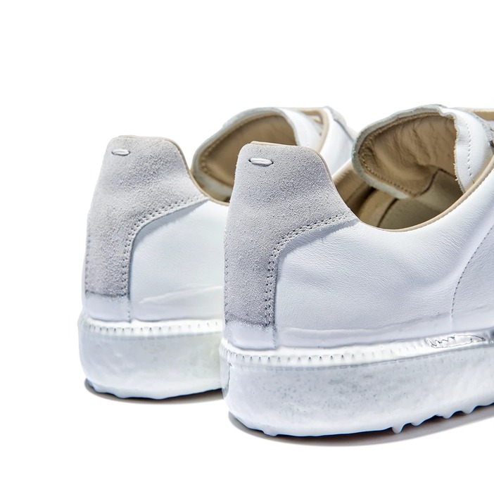 マルジェラ　ジャーマントレーナー　白 Maison Margiela ジャーマントレーナー 白 27.0