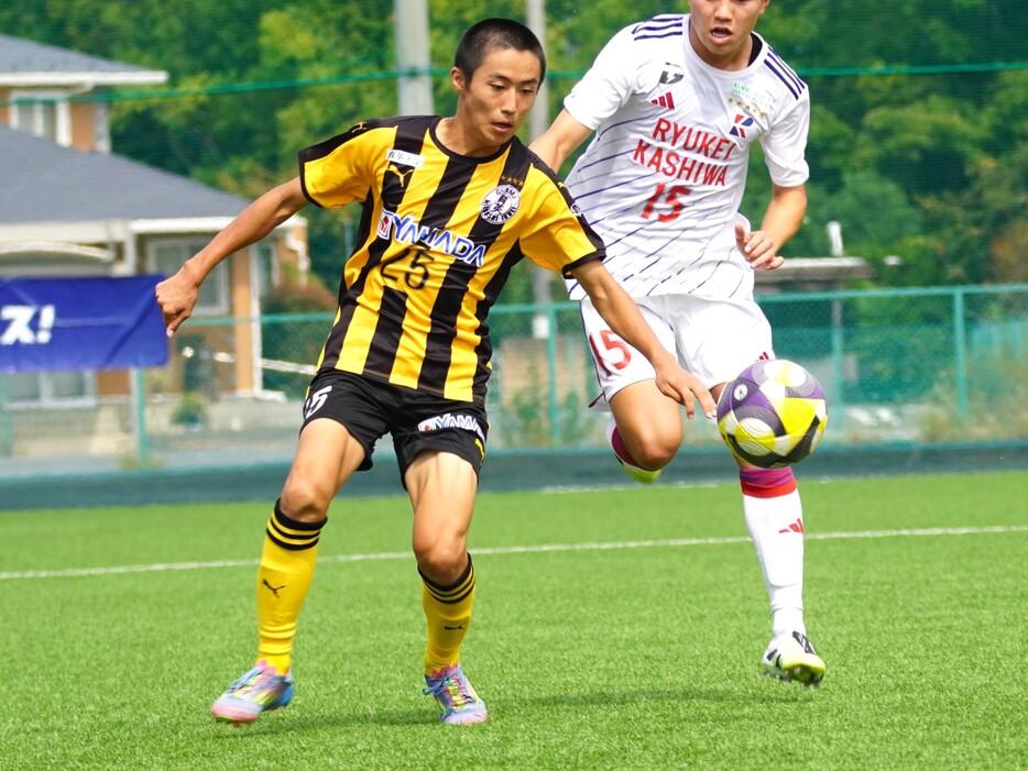 前橋育英 ウォーマー MOM5209]前橋育英FW原澤志和(1年)_目標は選手権日本一の先輩FW