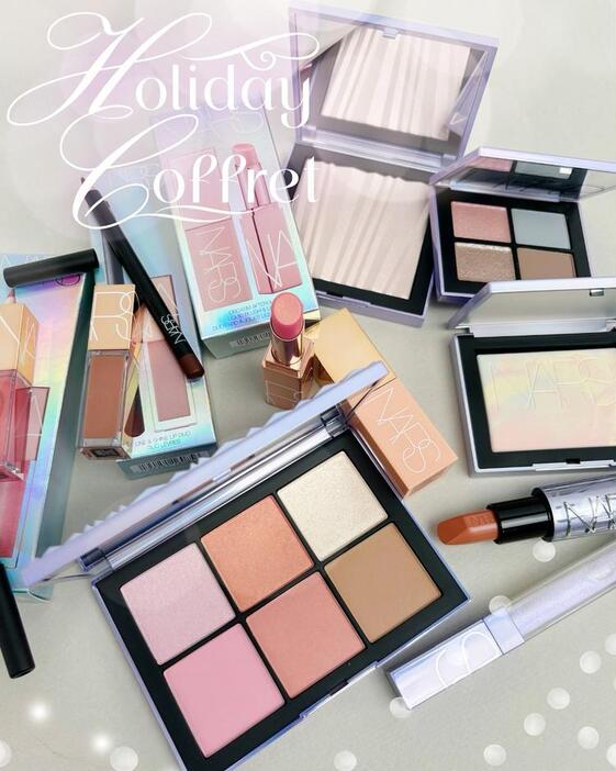 NARS クリスマスコフレ リフ粉 ブラシセット 2025 クリスマスコフレ2025】NARSのホリデーコレクションをスウォッチ