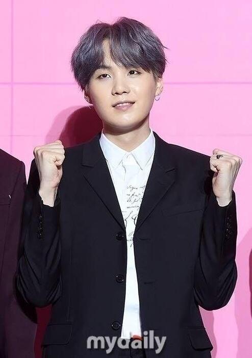 BTS ユンギ SUGA 等身大パネル BTS ユンギ SUGA 等身大パネル 2025年最新】等身大パネル btsの