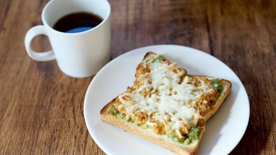 〈トーストにプラスするだけ〉忙しい朝におすすめ！「栄養満点トーストレシピ」管理栄養士が提案