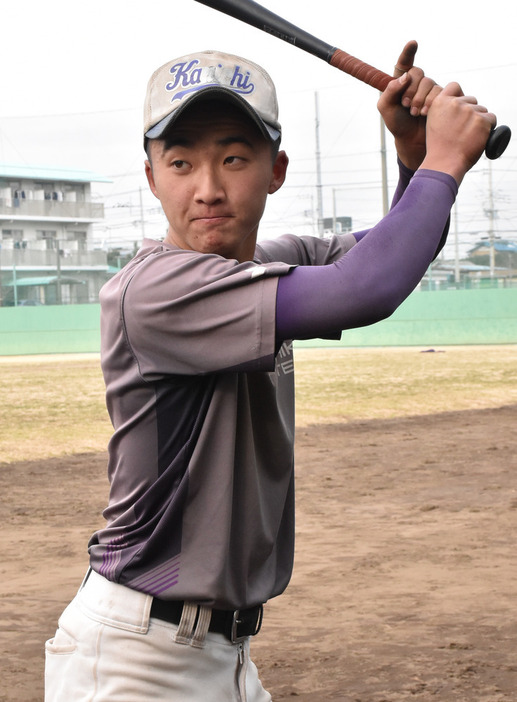 関東一の中里駿介内野手＝小林遥撮影