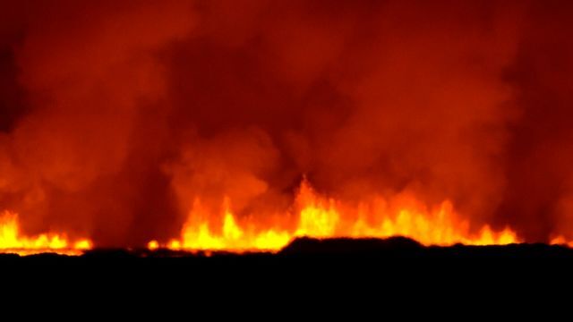 溶岩の長さは約3キロ、高さは80メートル