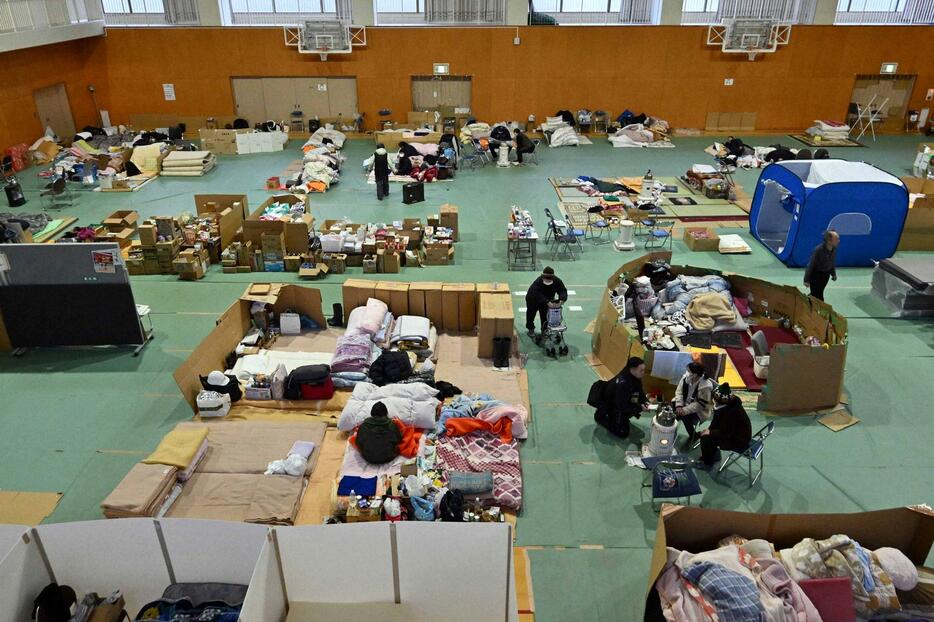 石川県輪島市の避難所（写真：毎日新聞社／アフロ）