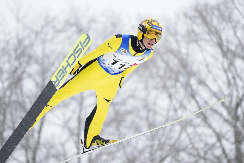 成年男子Bジャンプ　初優勝した北海道・葛西紀明＝アリオンテック蔵王シャンツェ