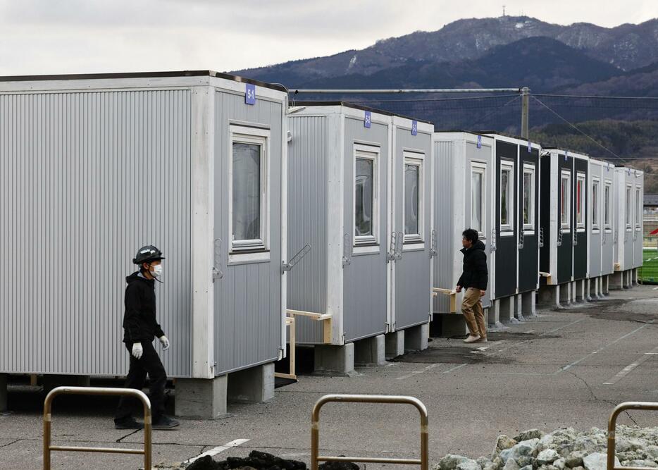 能登半島地震の被災者向けに建設された応急仮設住宅＝3日午前、石川県輪島市