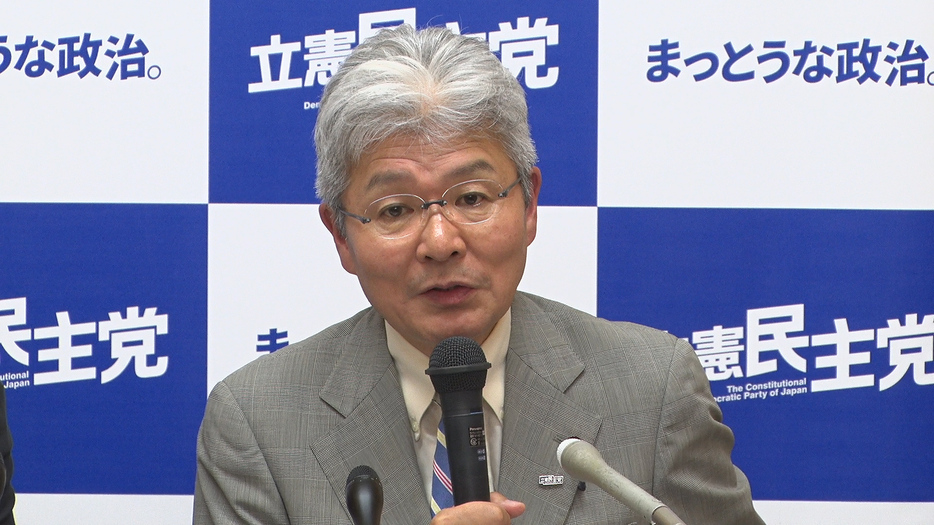 「来年すぐに1300円というのは厳しいだろうということで、5年掛けて1300円という数字を設定」と逢坂政調会長