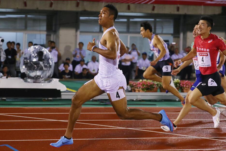 注目の日本選手権100m決勝。9秒台は出なかったがサムブラウンが強さを見せつけた(写真：YUTAKA/アフロスポーツ）