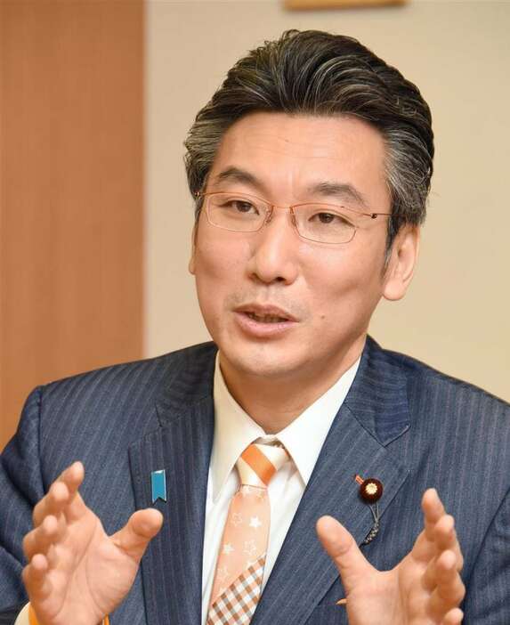 橋本岳氏