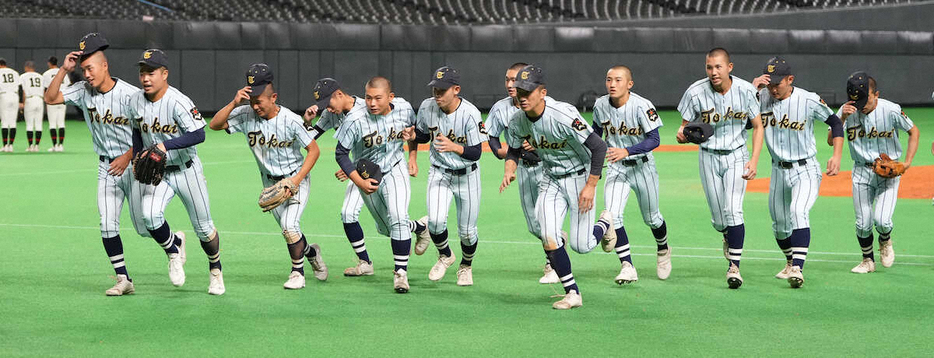 ＜東海大札幌・札幌日大＞決勝進出を決めた東海大札幌（撮影・高橋　茂夫）