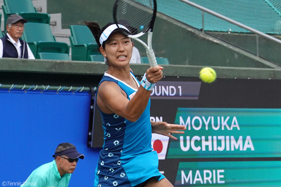 内島萌夏はフルセットの熱戦も惜しくも初戦突破ならず（写真：Tennis Classic）