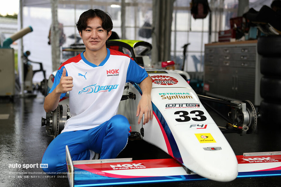 2024年のFIA-F4選手権にDrago CORSEから参戦する佐藤樹