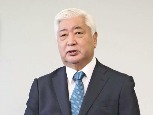 中谷元氏