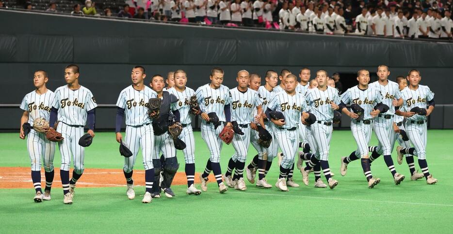 札幌日大対東海大札幌　決勝に進出を決めた東海大札幌（撮影・黒川智章）