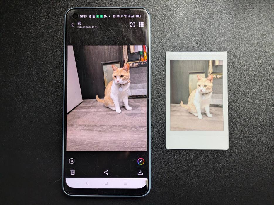 スマホに入っている過去の写真をチェキにできる